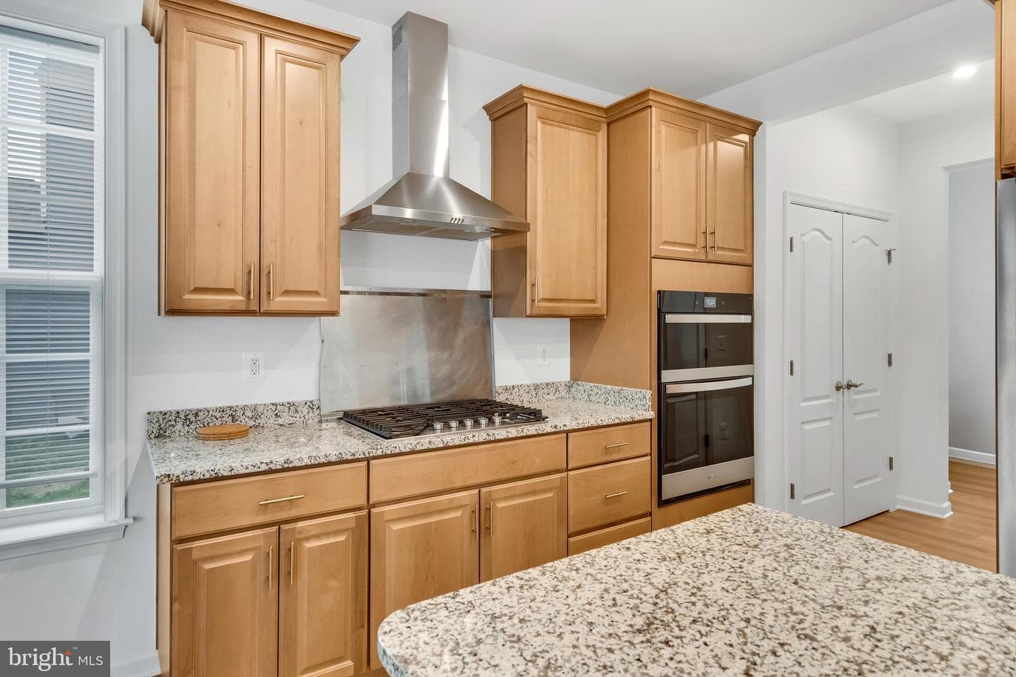 290 Newbury Street photo 21