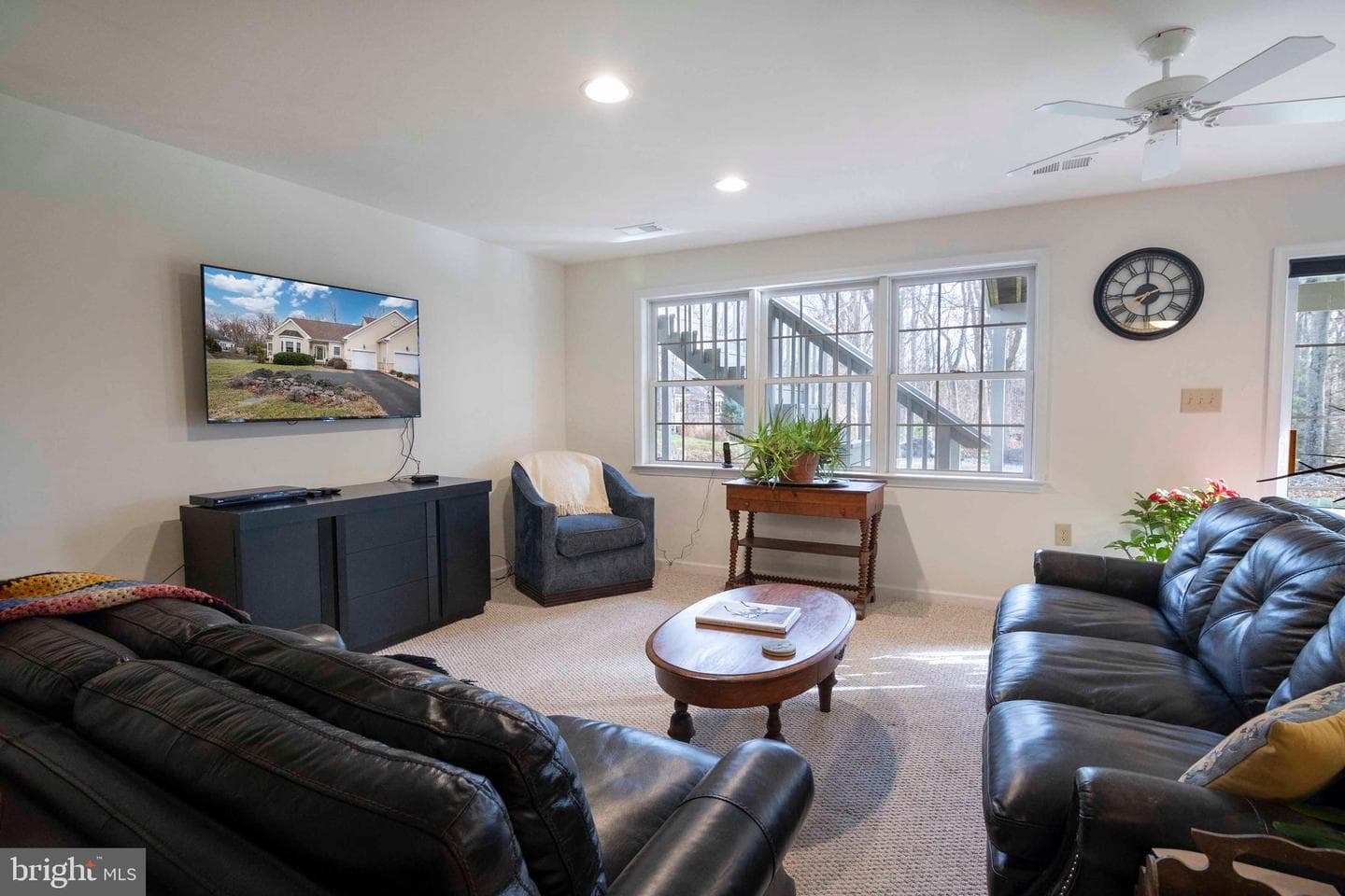 72 Greystone Drive photo 23