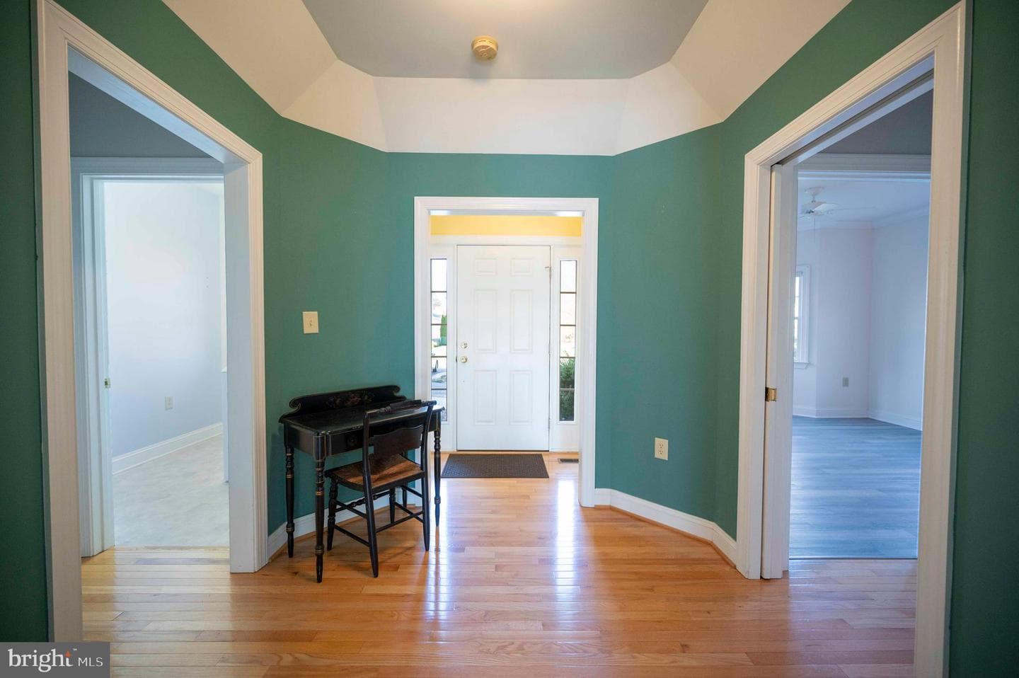 72 Greystone Drive photo 4
