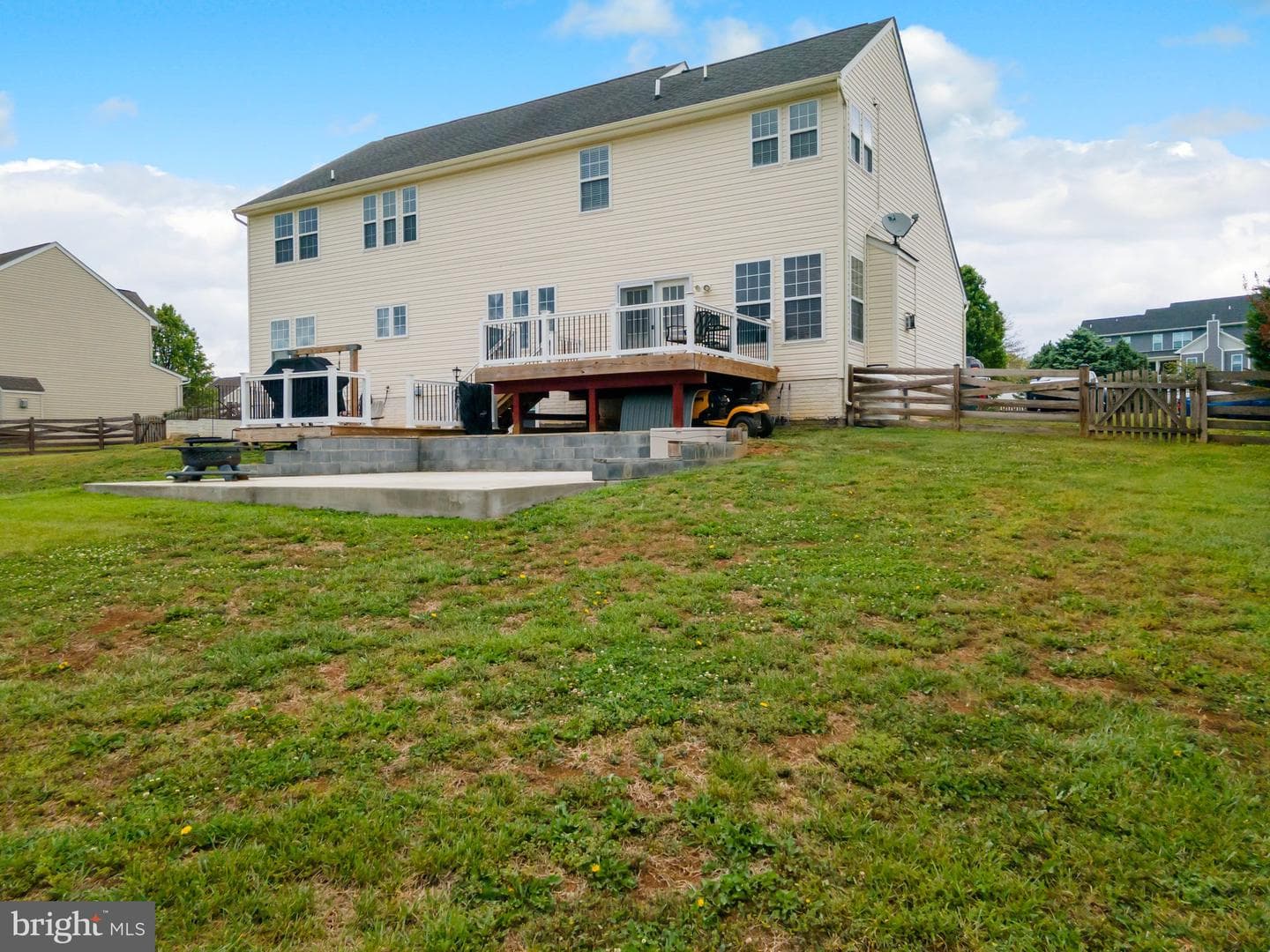 317 Stratus Dr photo 34