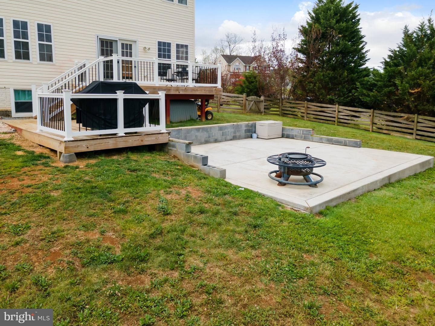 317 Stratus Dr photo 39