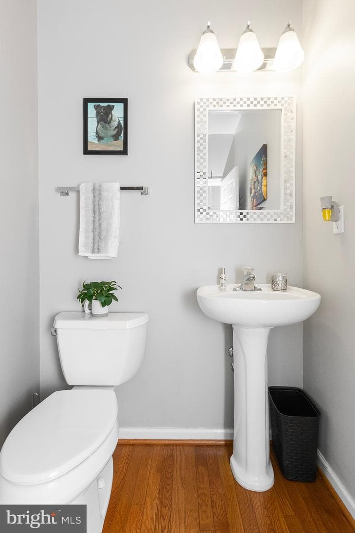 317 Stratus Dr photo 4