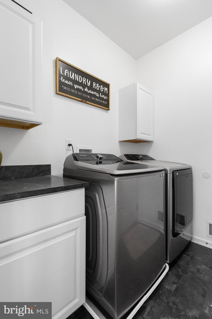 317 Stratus Dr photo 6
