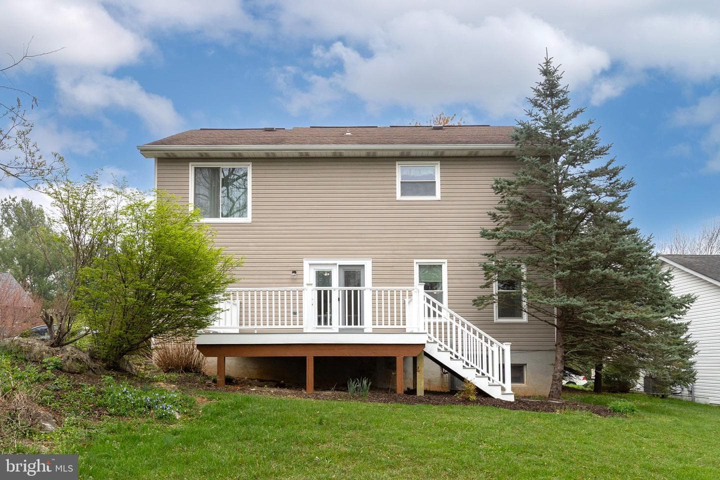 124 Deerfield Drive photo 36