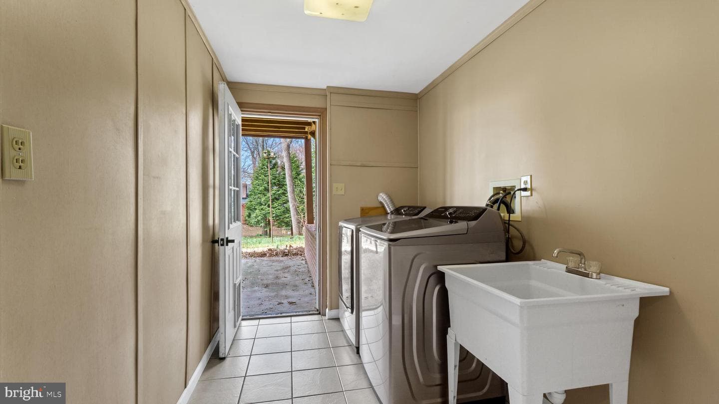 21 Captain Baird Court photo 16