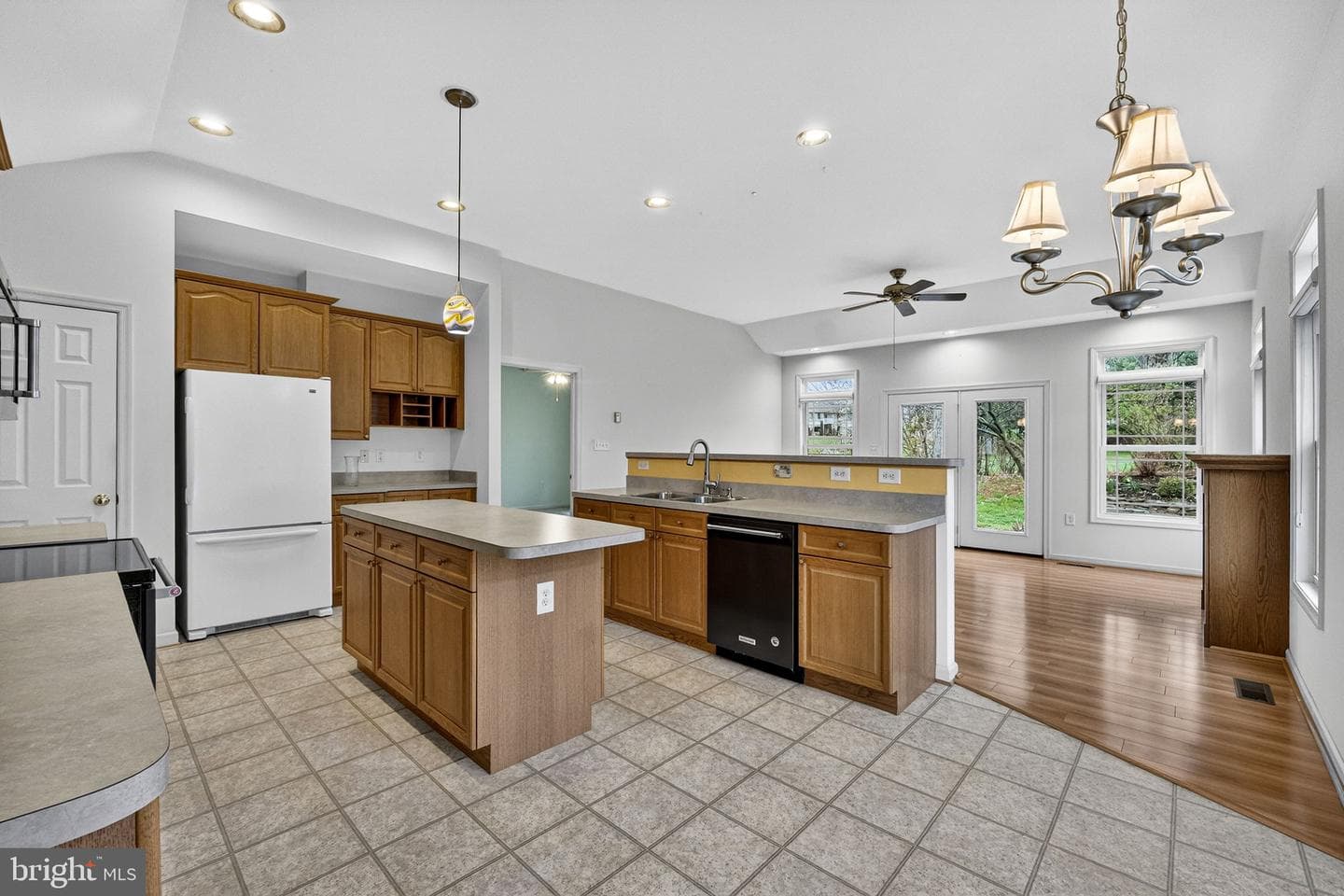 136 Brookline Drive photo 26