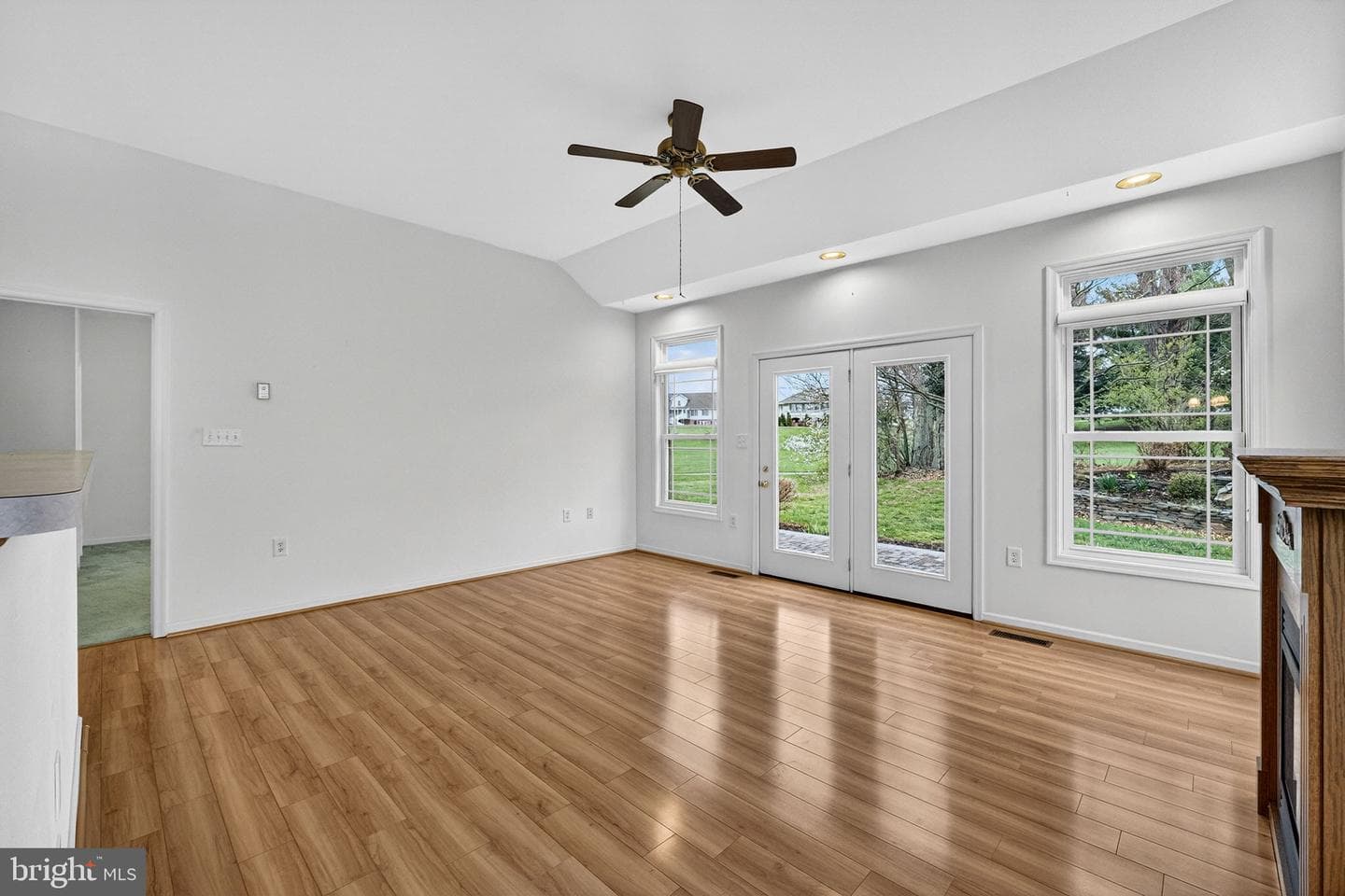 136 Brookline Drive photo 27