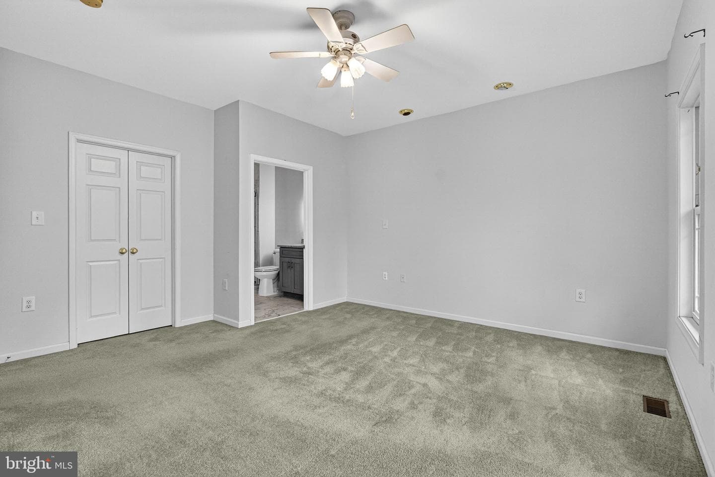 136 Brookline Drive photo 30