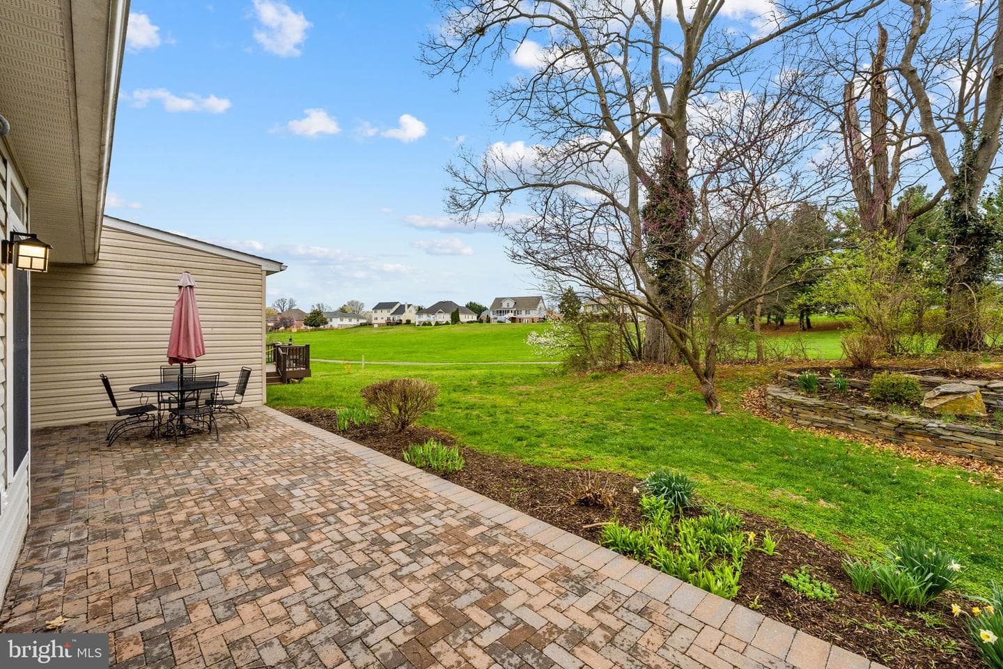 136 Brookline Drive photo 40
