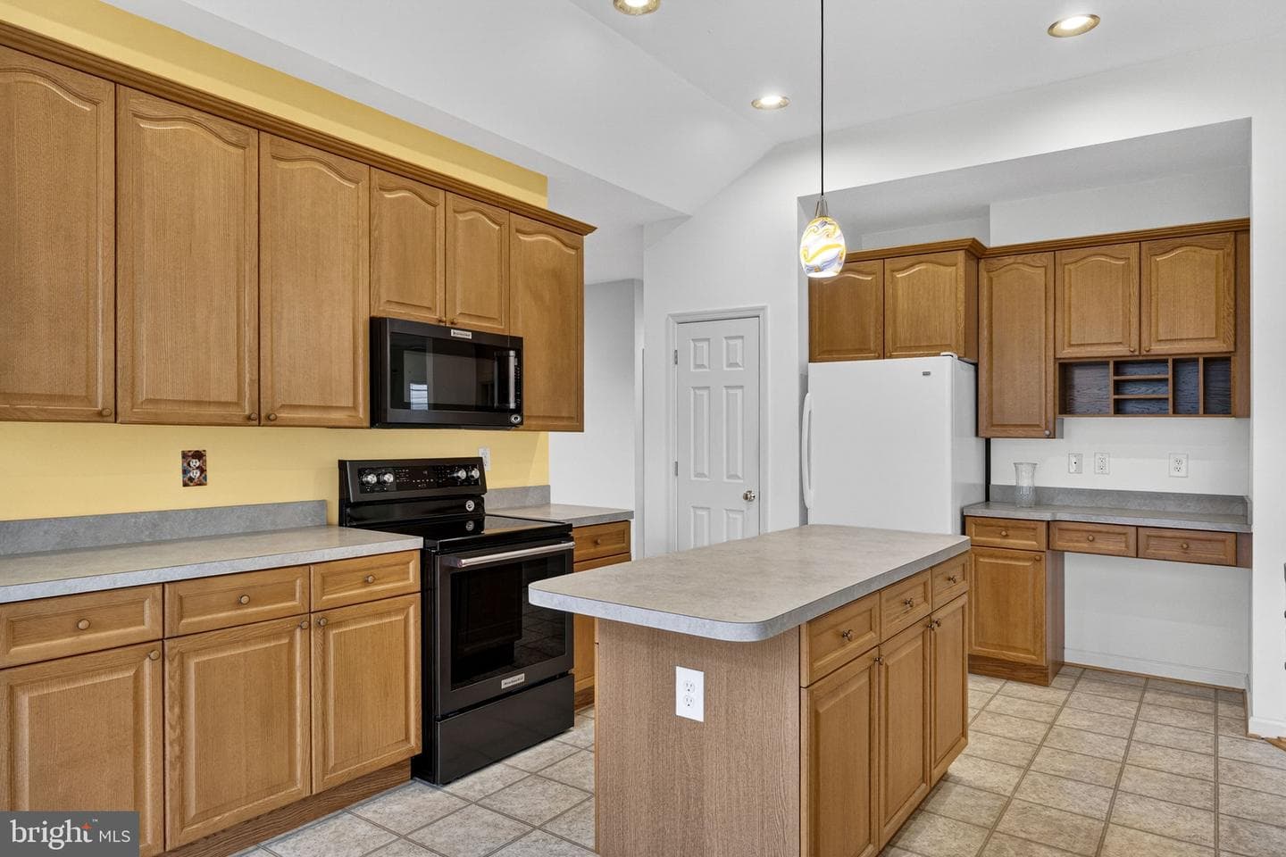 136 Brookline Drive photo 6