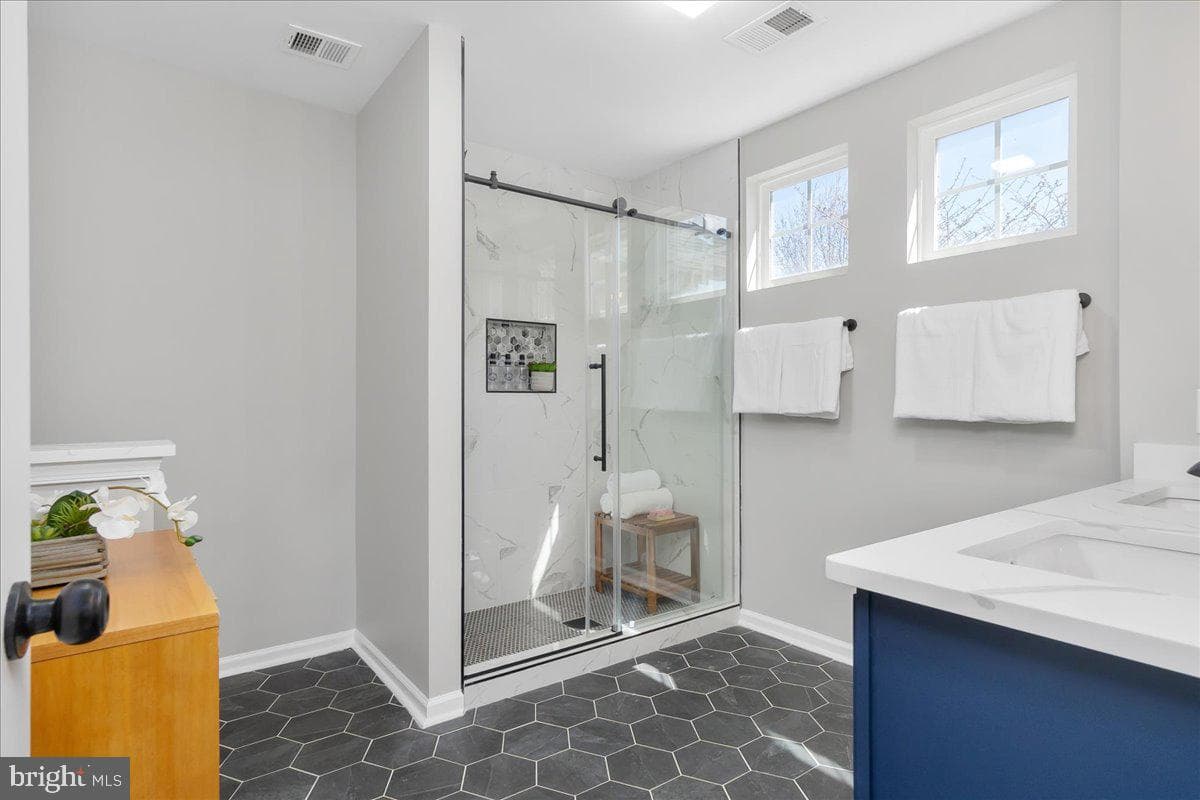 131 Butcher Court photo 43