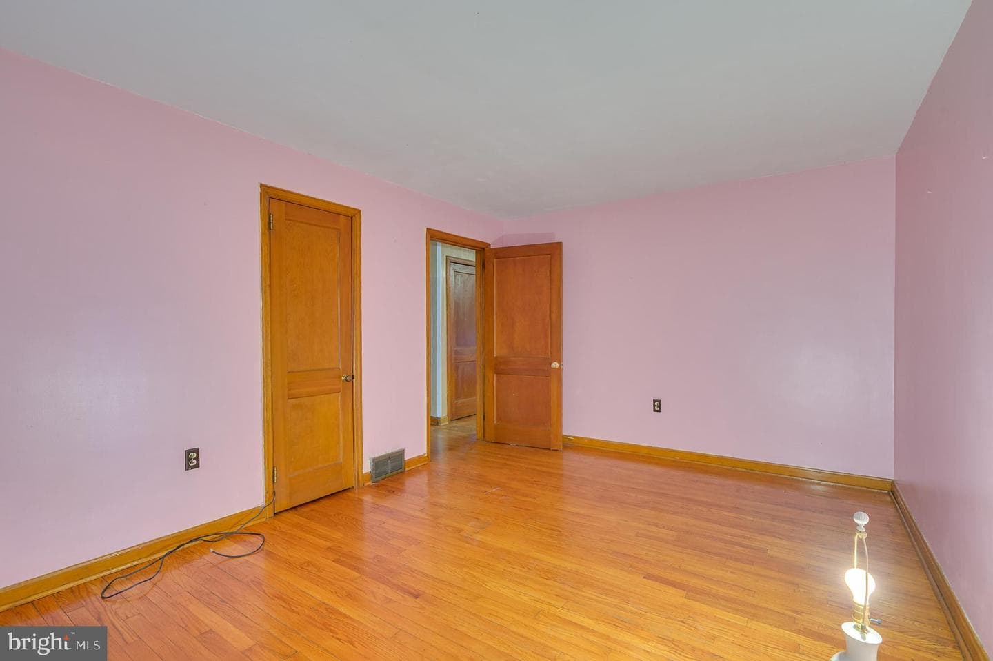 8582 Shepherdstown Pike photo 32