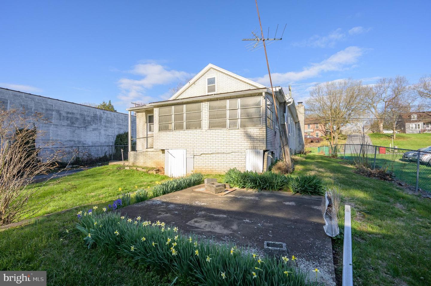 8582 Shepherdstown Pike photo 9