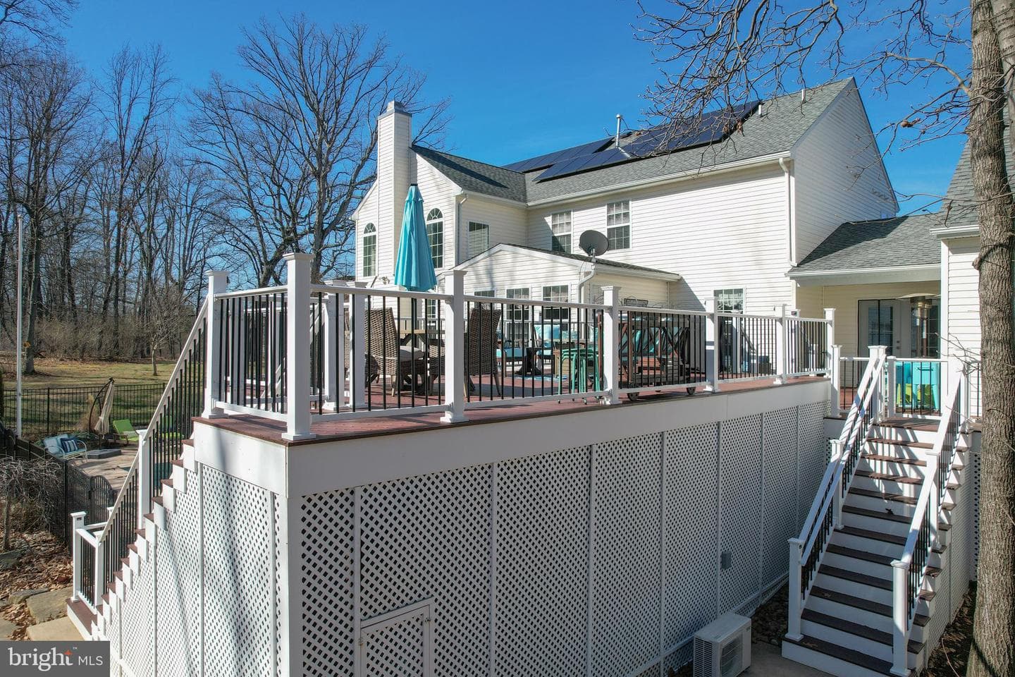 140 Parliament Way photo 10