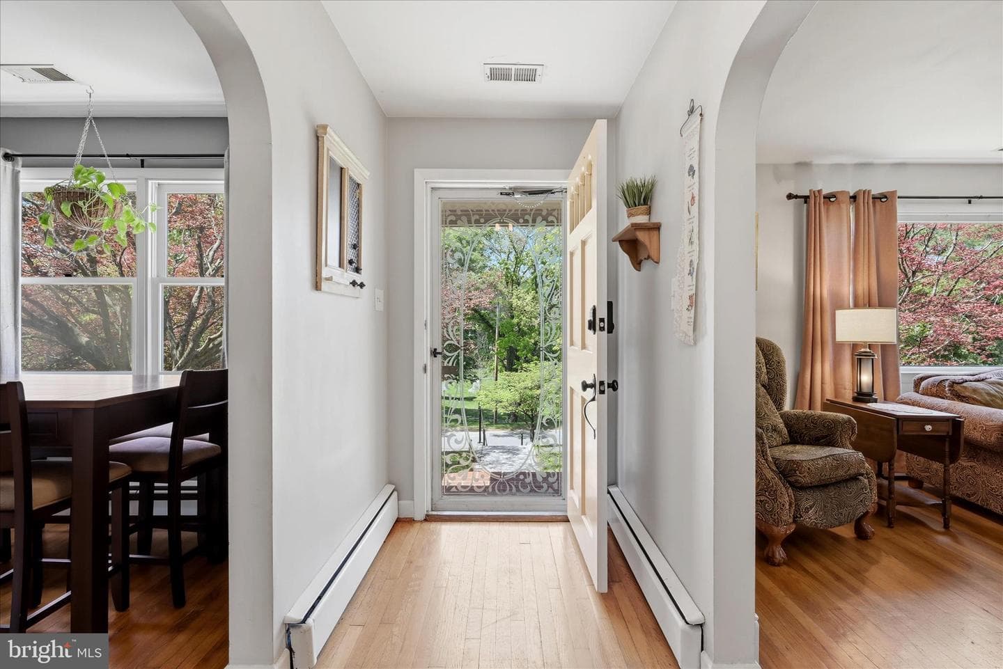 727 Morison Street photo 4