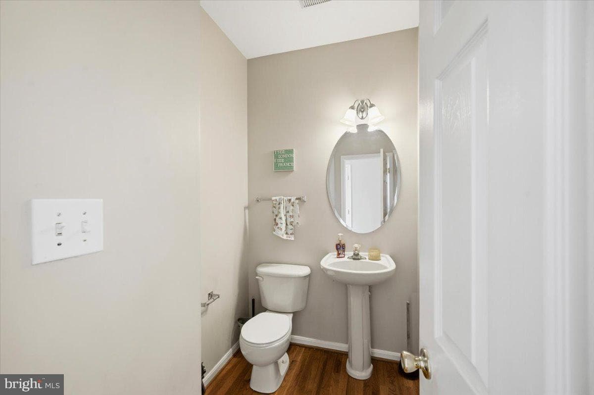 102 Sundance Lane photo 23