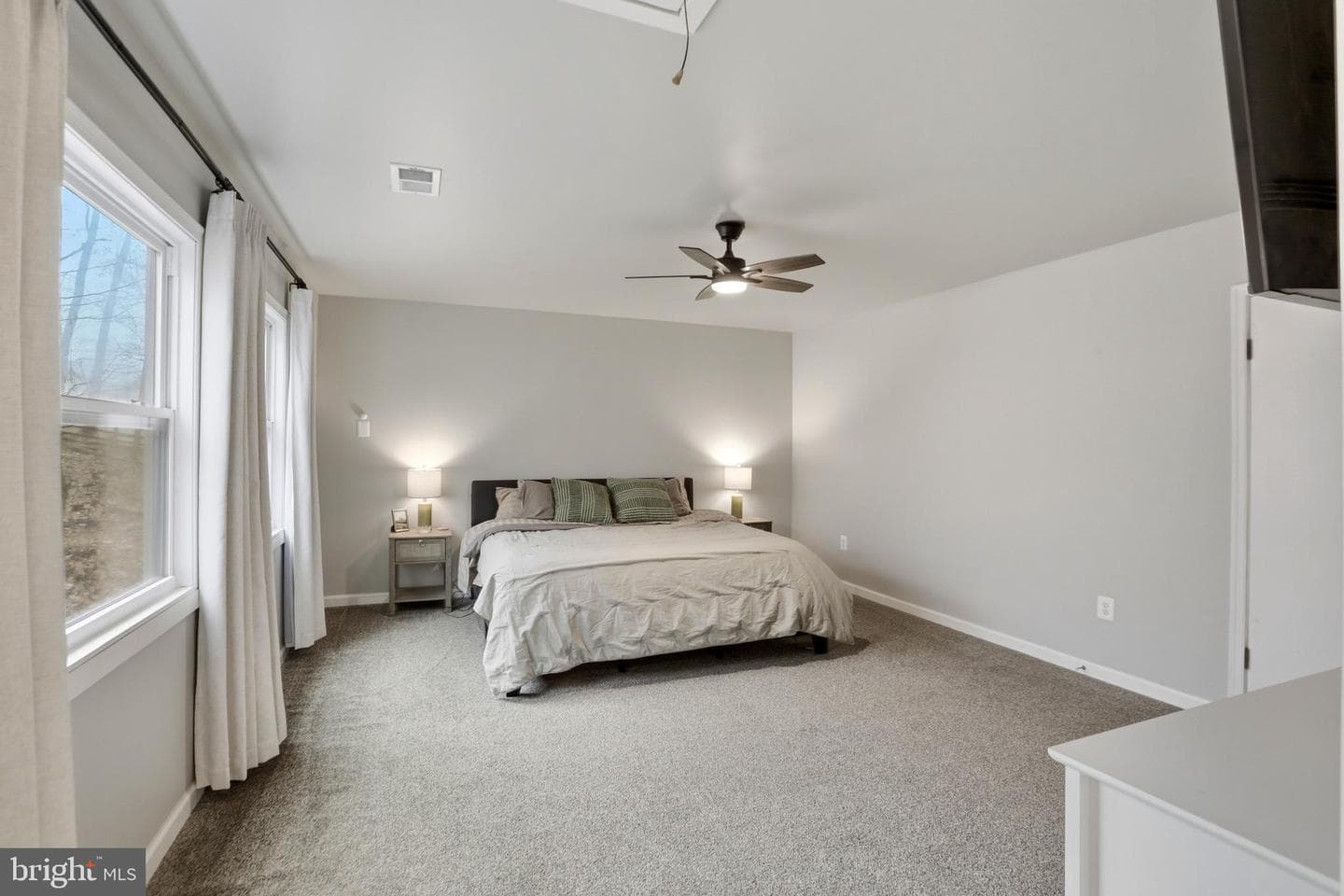 842 Valley View Road photo 16