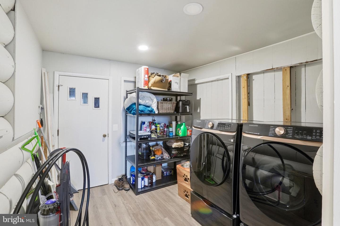 842 Valley View Road photo 22