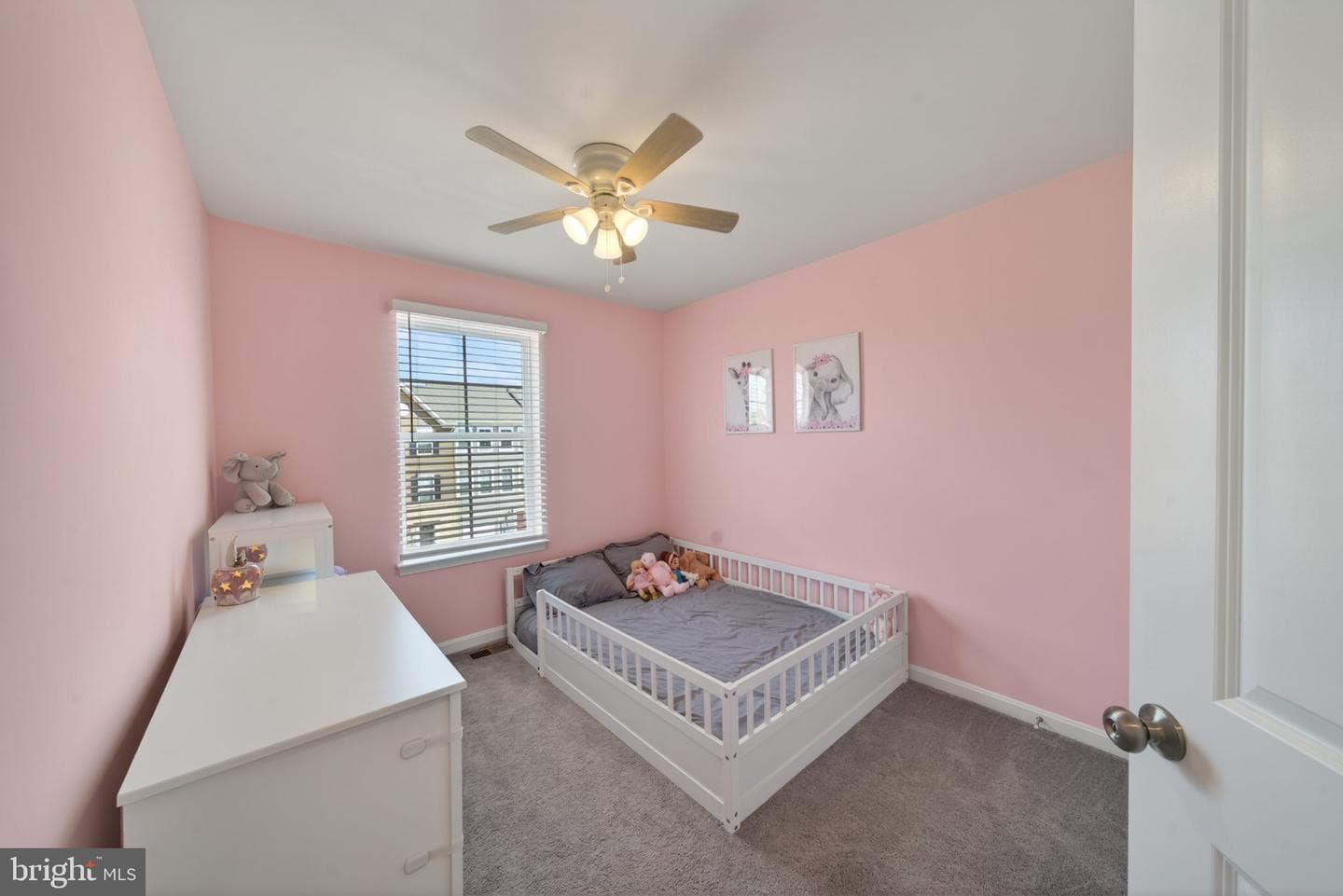 105 Extrovert Drive photo 27