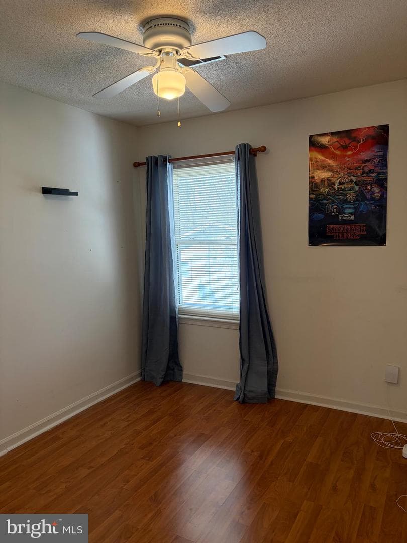 207 Greenhill Court photo 17