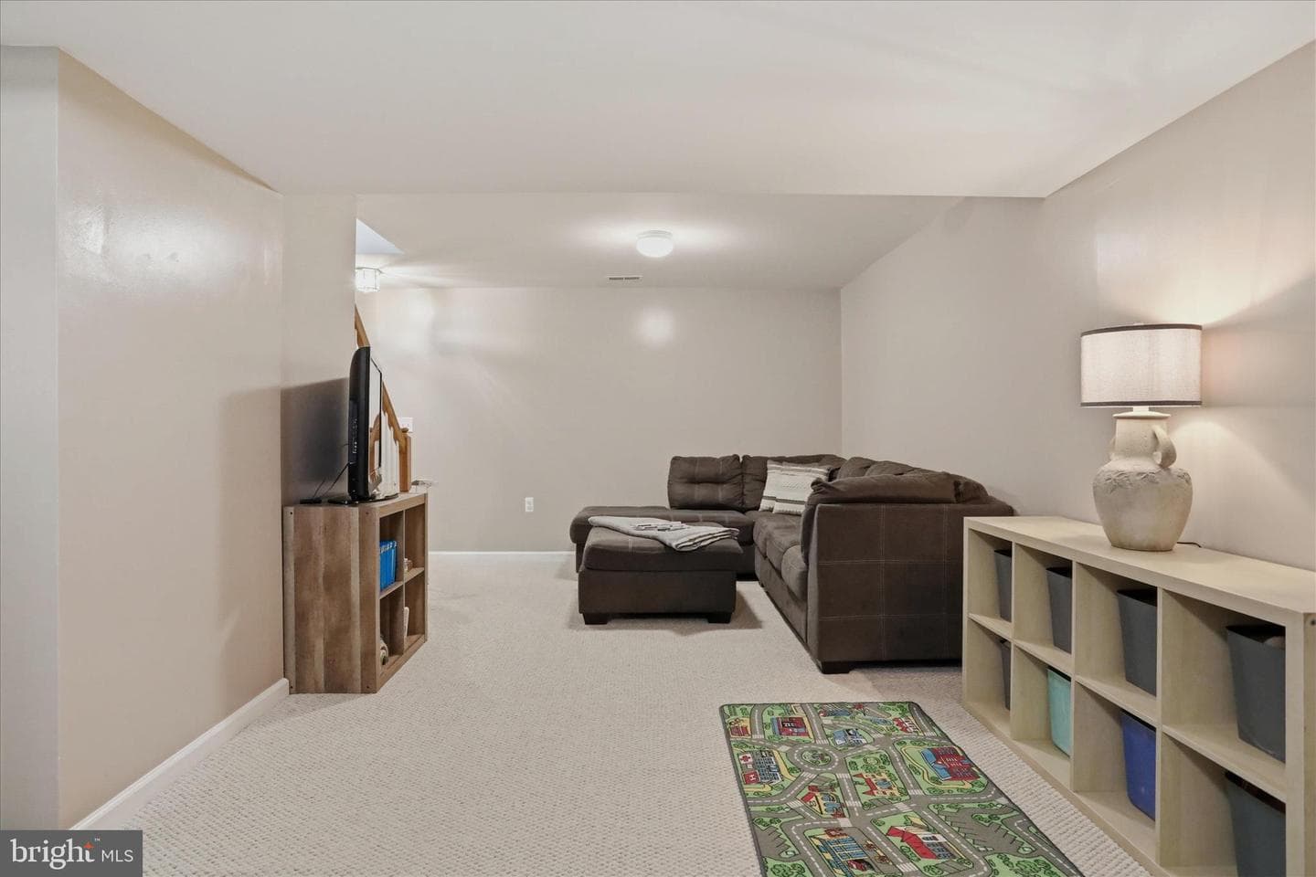 244 Kimberwicke Drive N photo 32