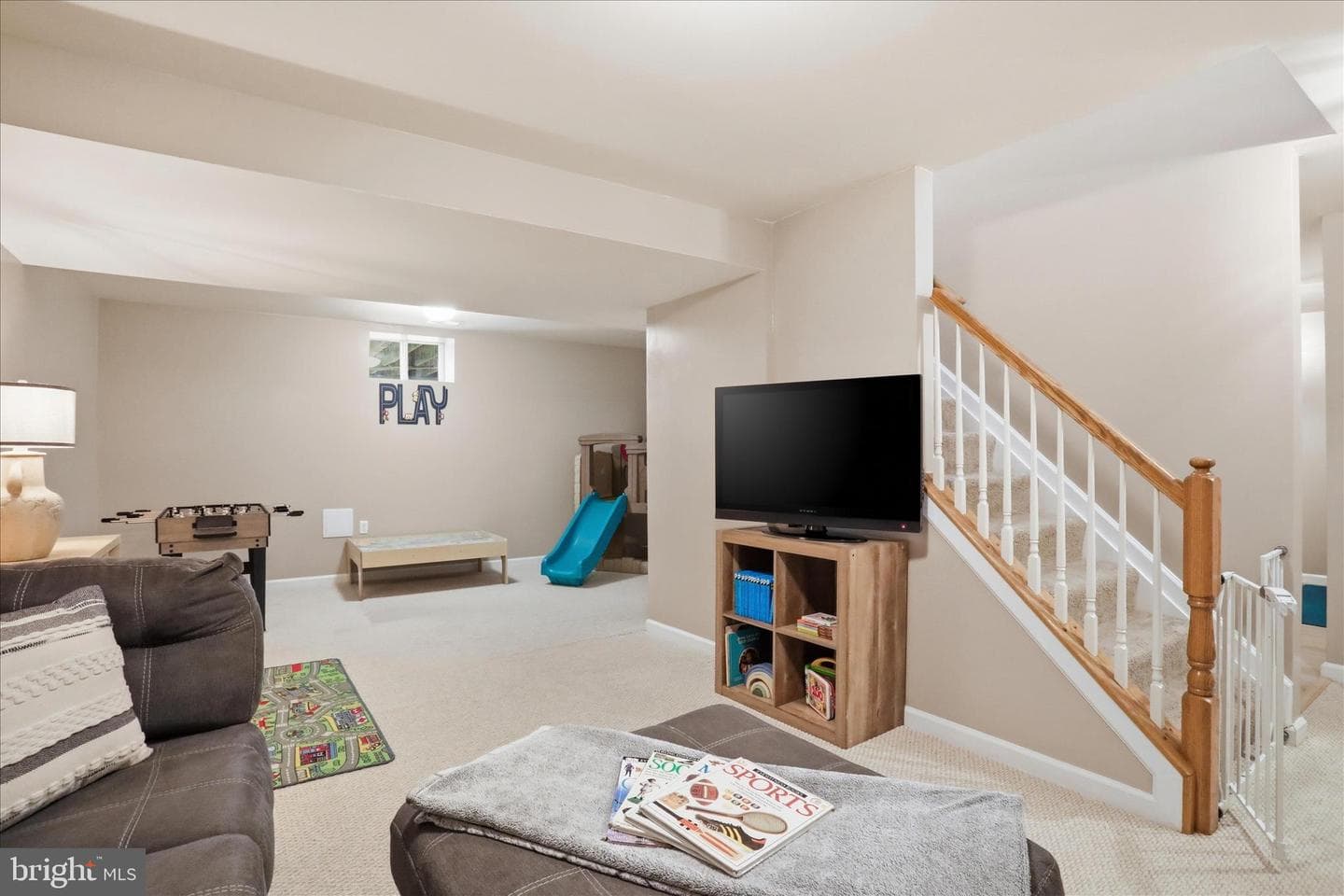 244 Kimberwicke Drive N photo 34