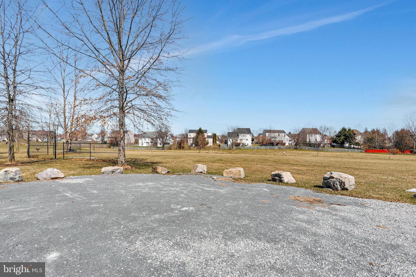 244 Kimberwicke Drive N photo 49