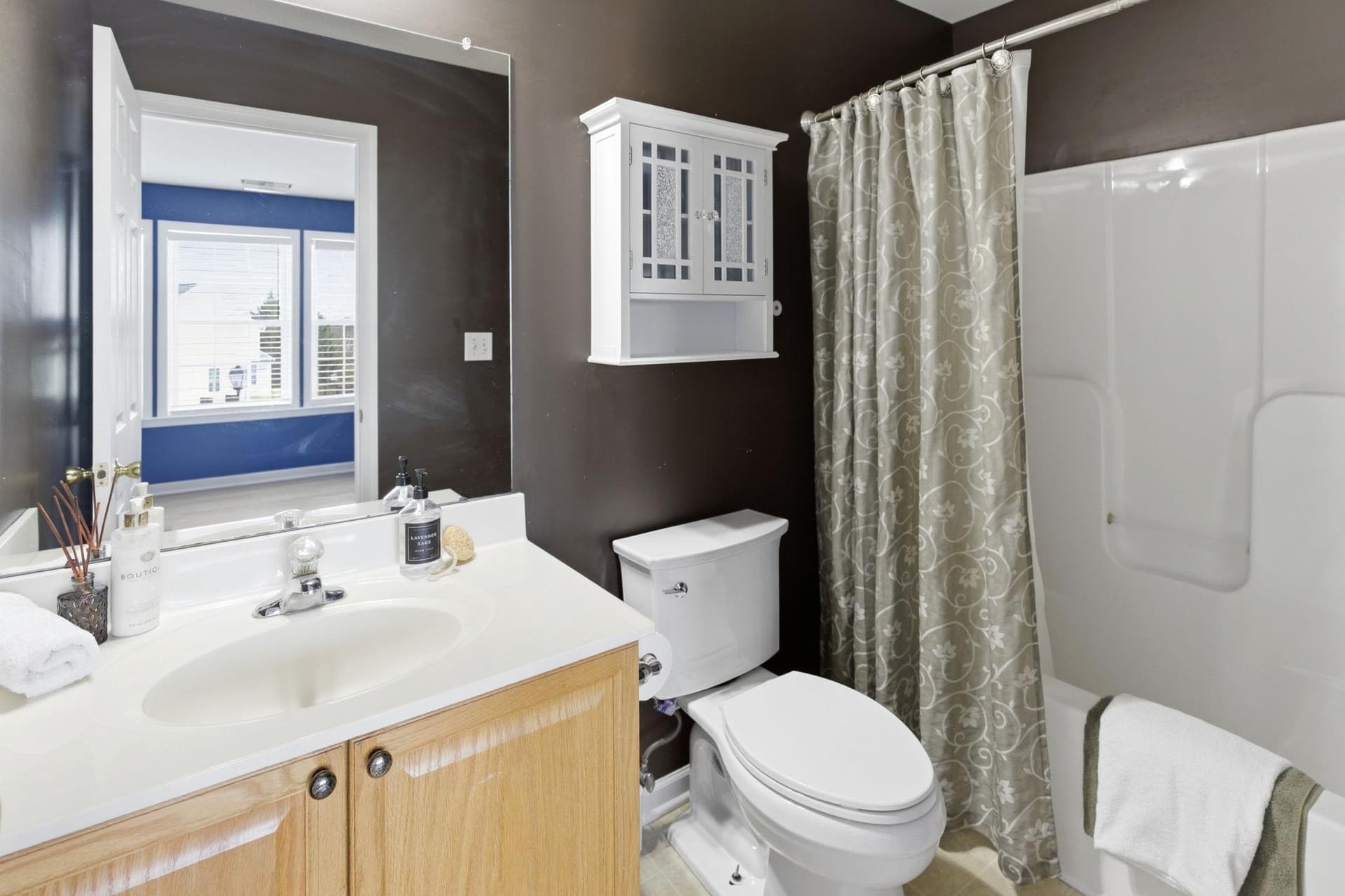 457 Hughs Rd photo 35