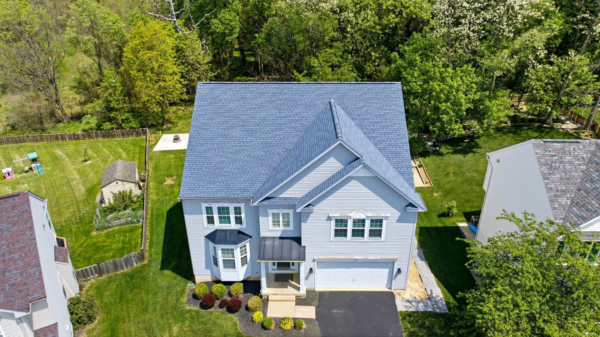 457 Hughs Rd photo 4