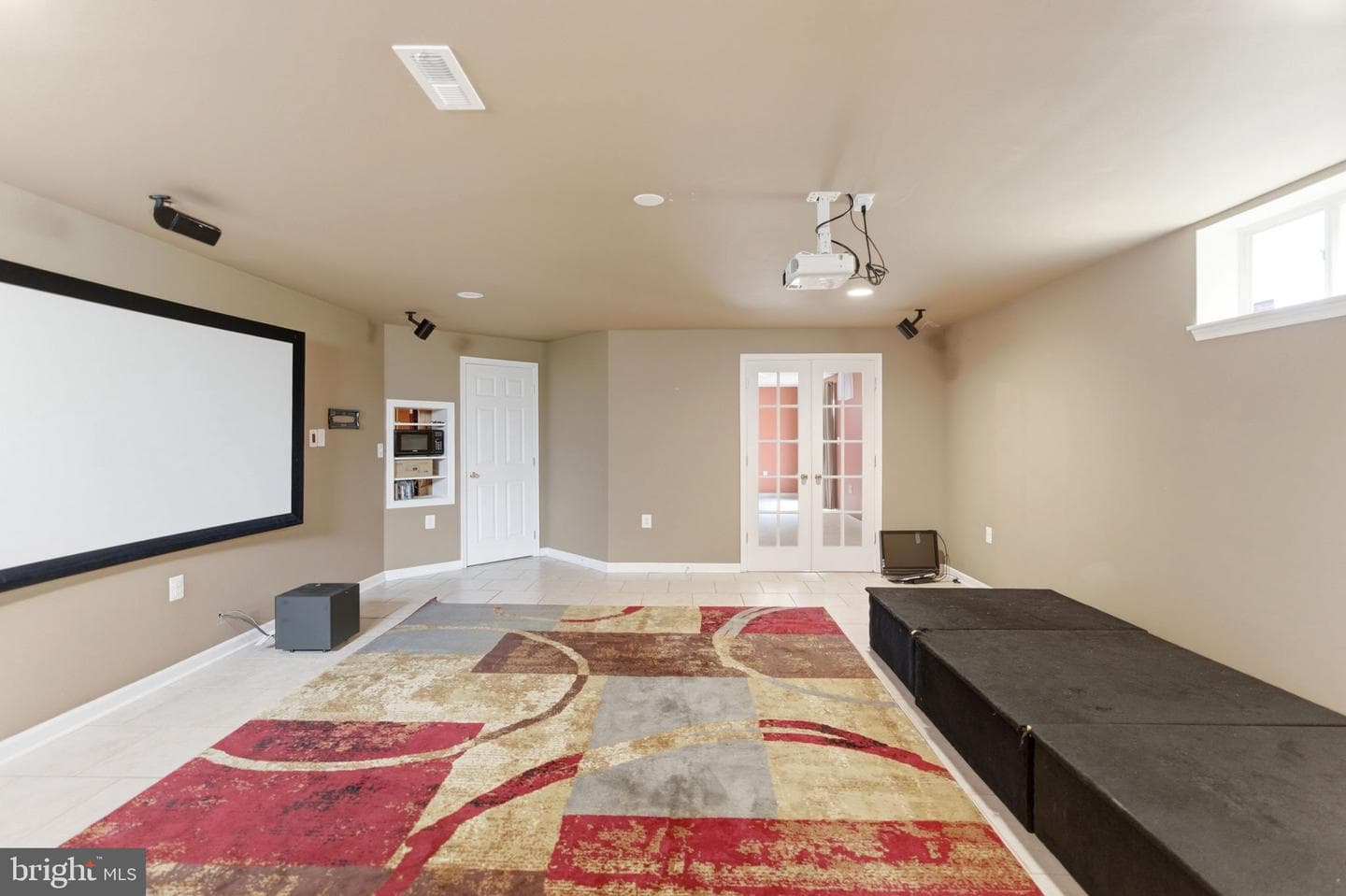 457 Hughs Rd photo 45