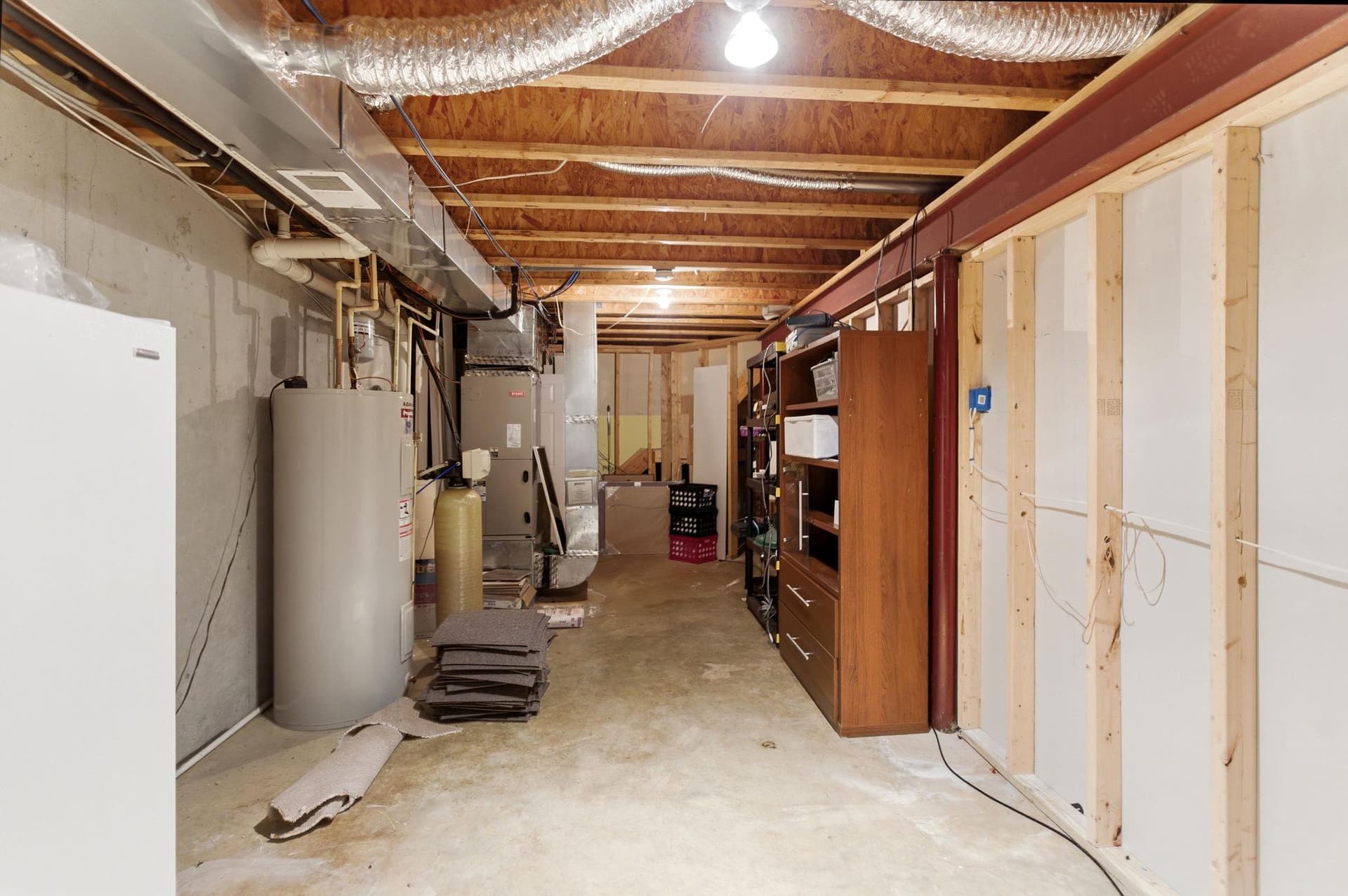 457 Hughs Rd photo 50