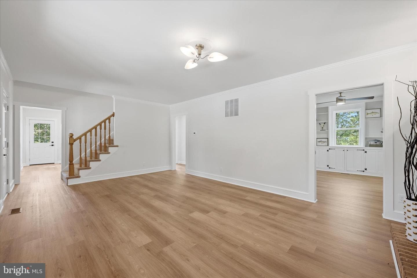 293 Red Bird Lane photo 10