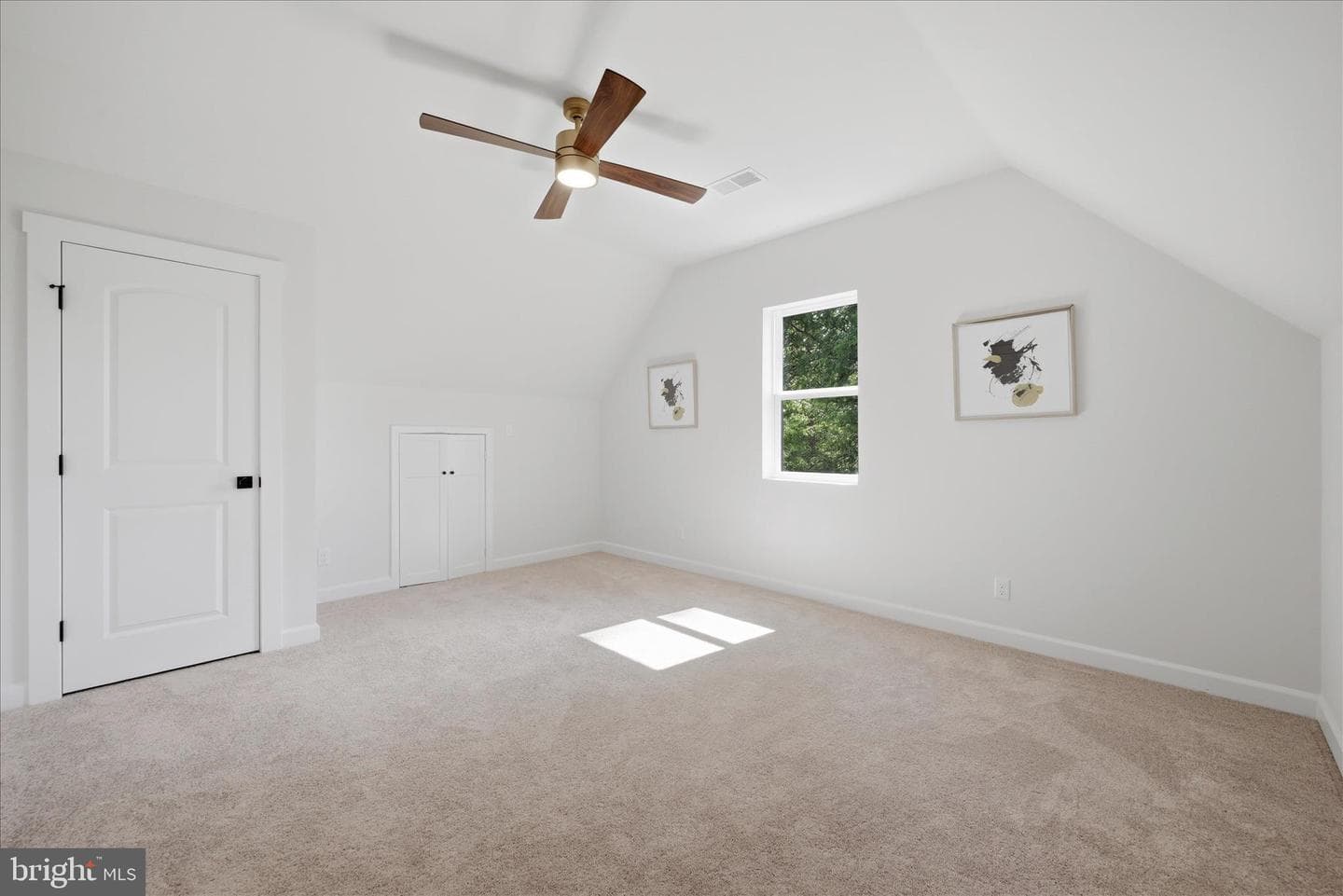 293 Red Bird Lane photo 32