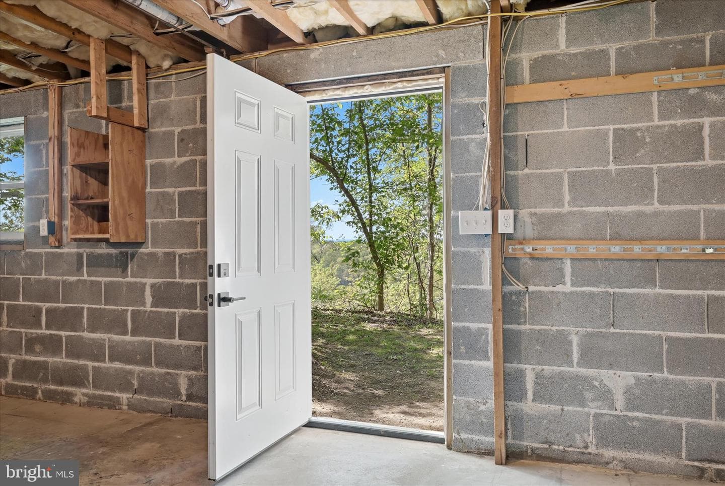 293 Red Bird Lane photo 44