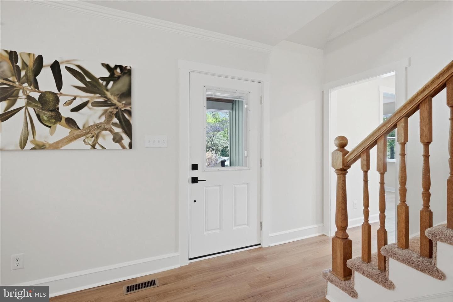 293 Red Bird Lane photo 6