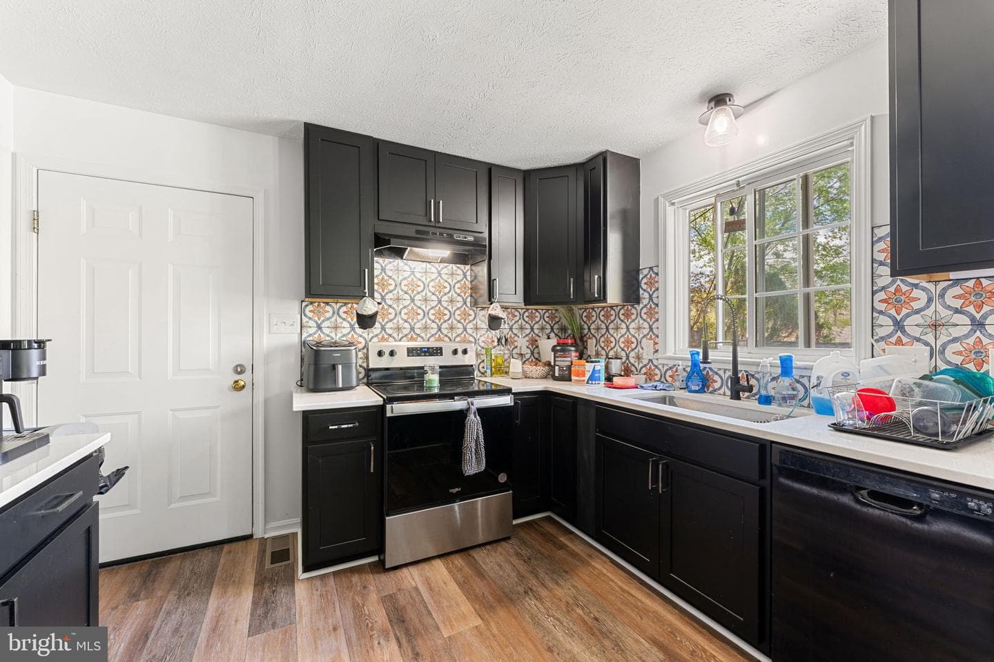 157 Berkeley Drive photo 16