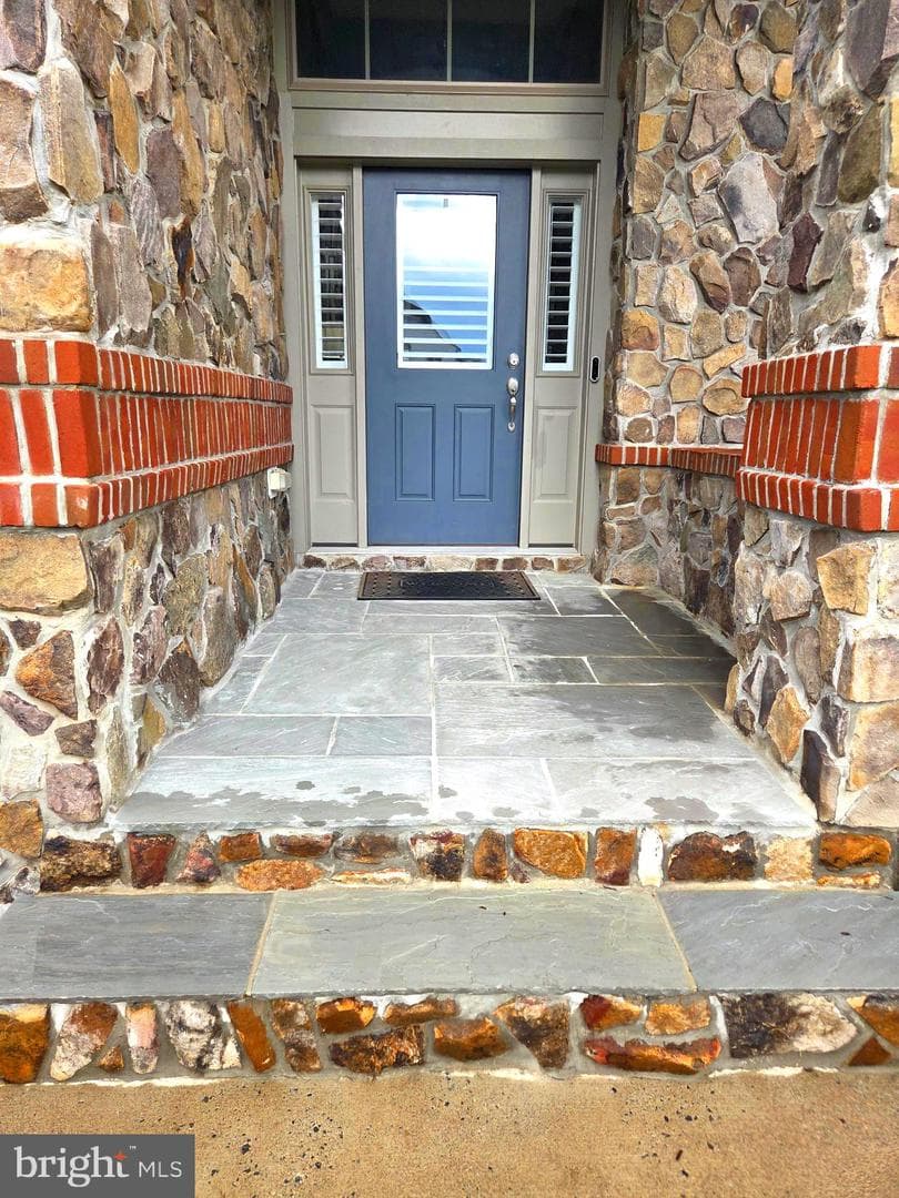 63 Potomac Crossing Street photo 3