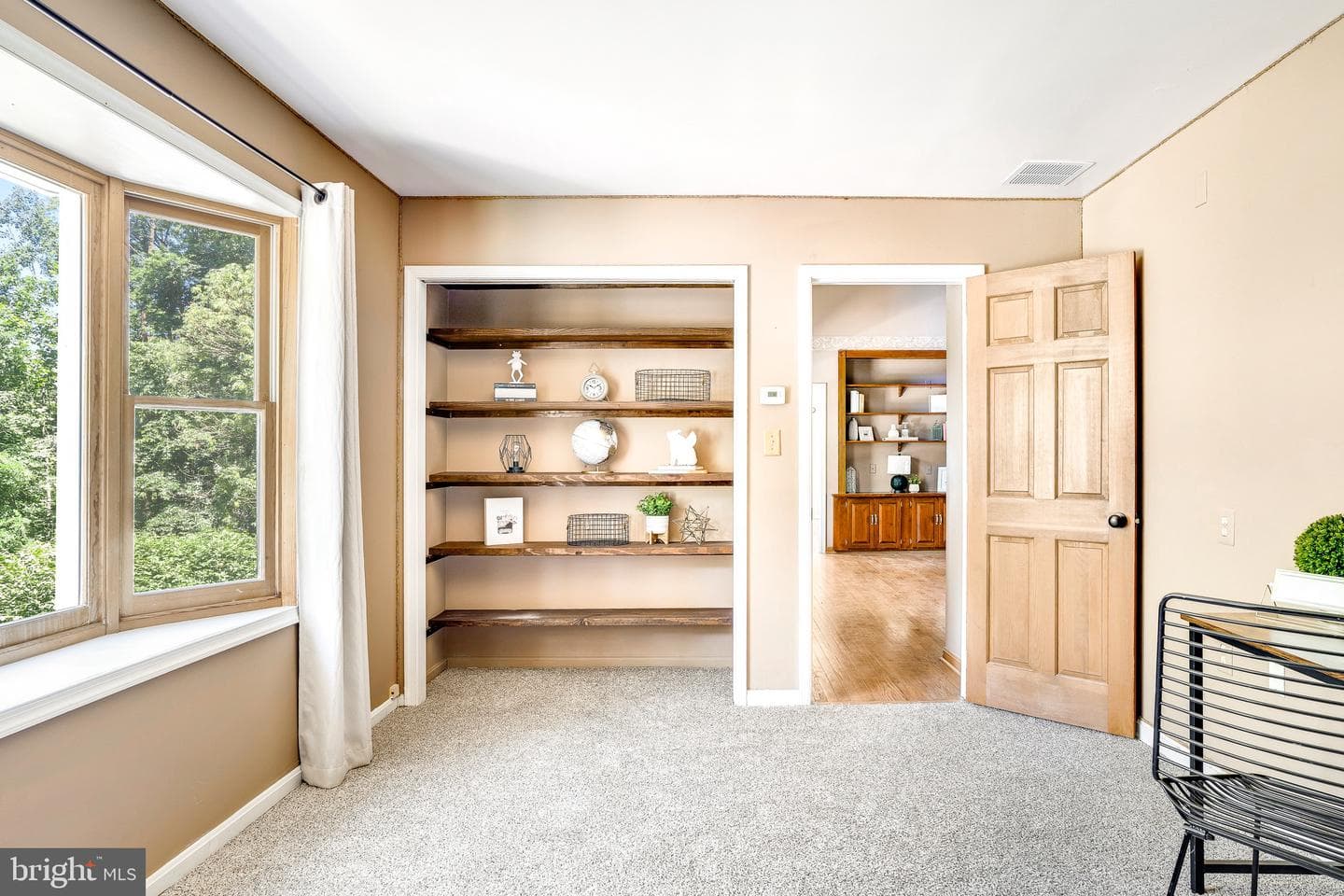 127 Cool Glen Circle photo 12
