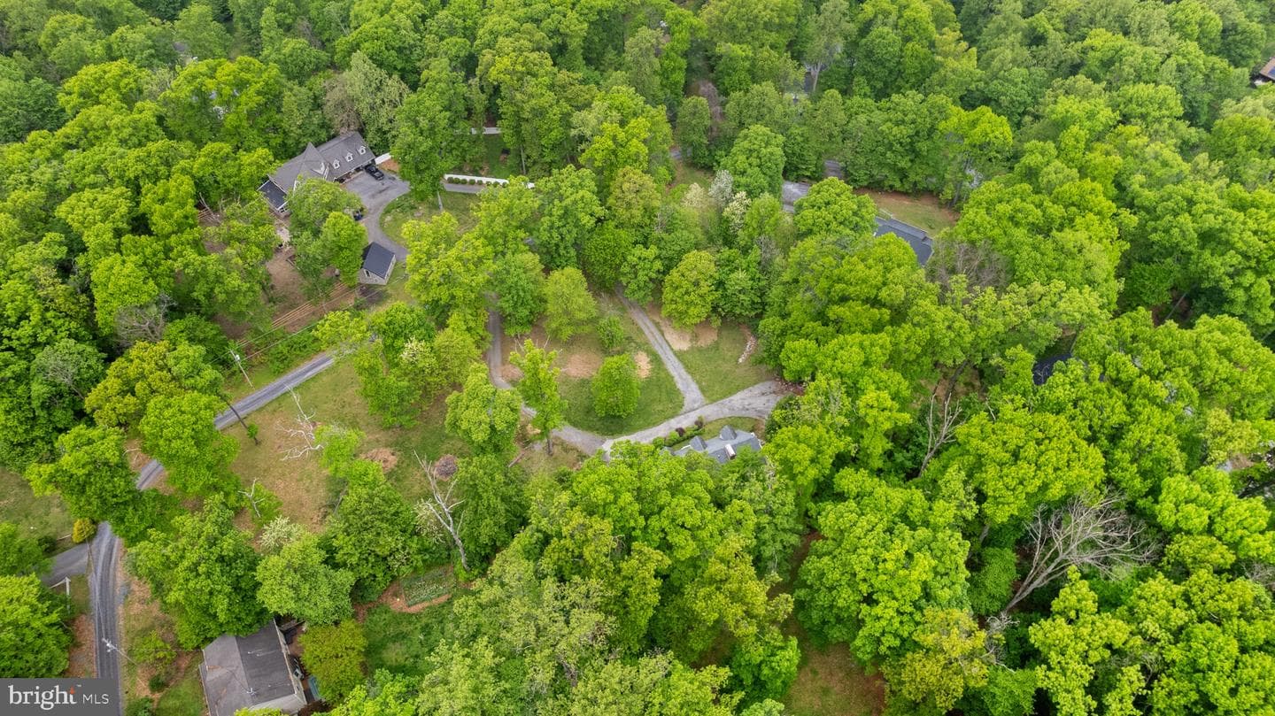 127 Cool Glen Circle photo 42