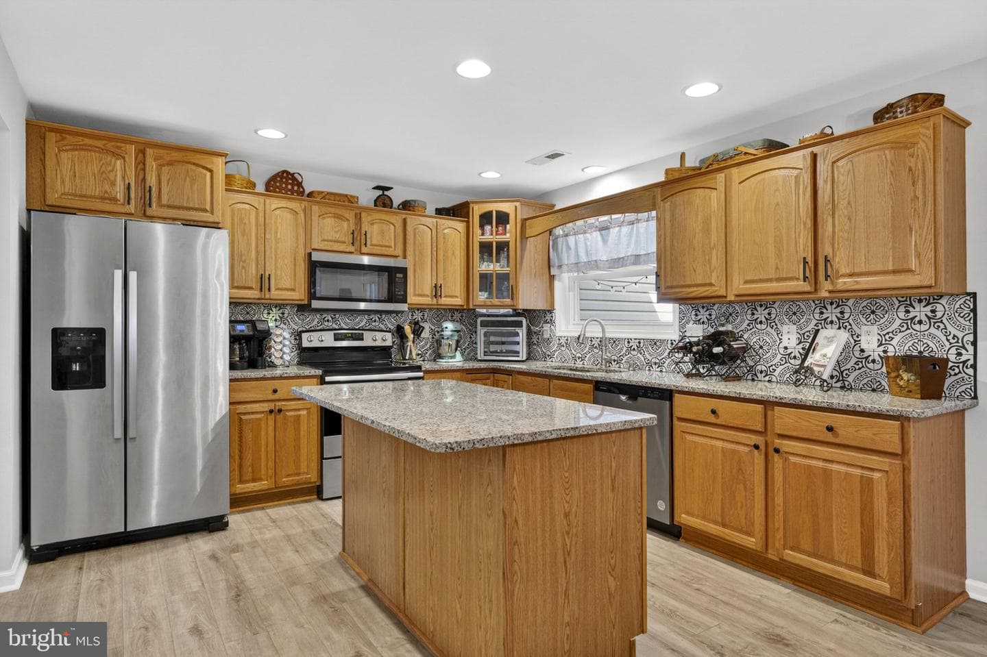 173 Baltusrol Drive photo 2