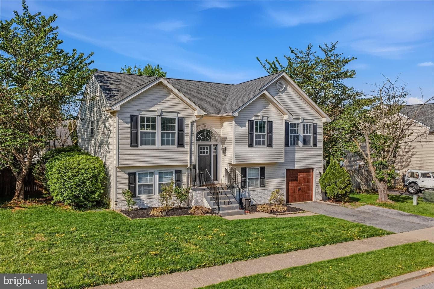 131 Northwinds Drive photo 3
