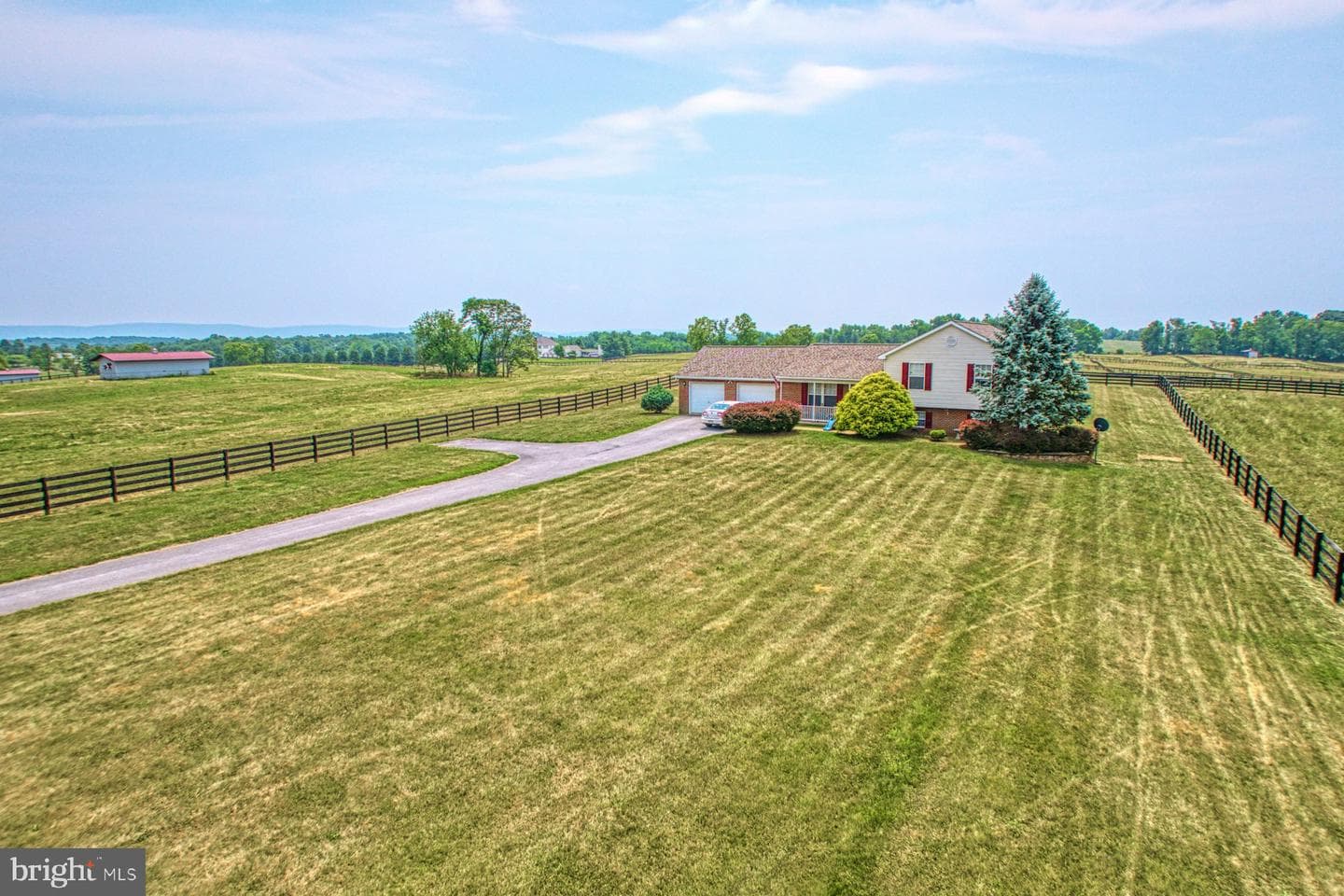 899 Earle Road photo 101