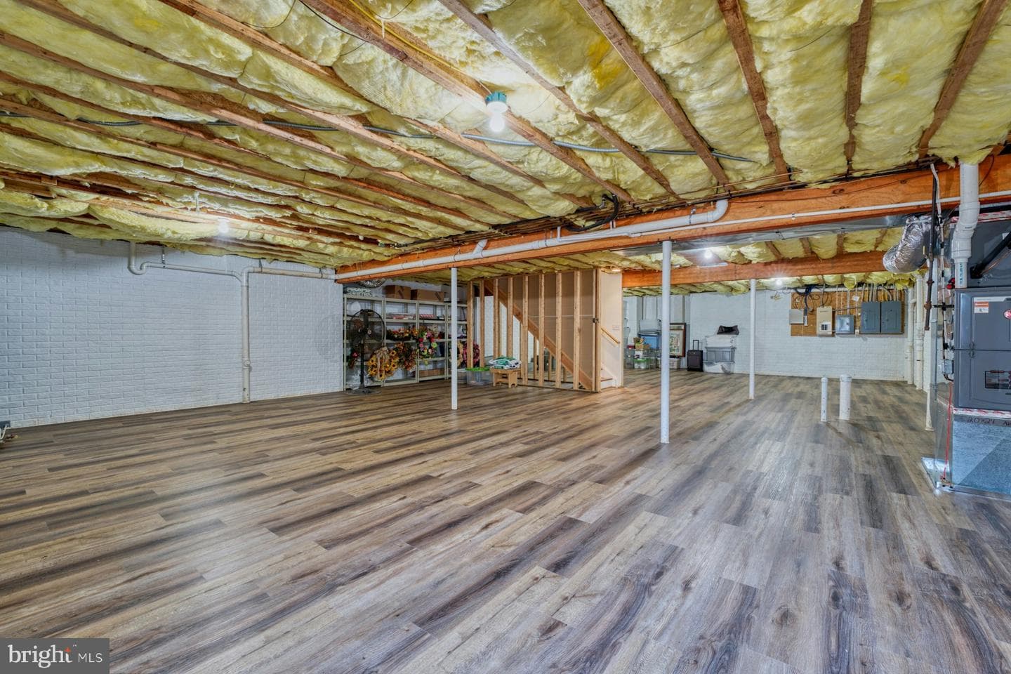 899 Earle Road photo 107