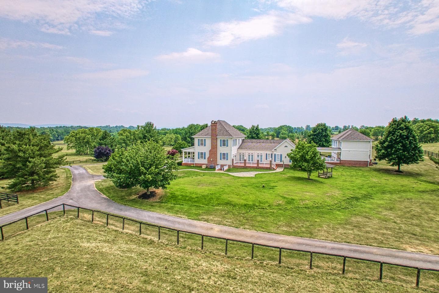 899 Earle Road photo 68