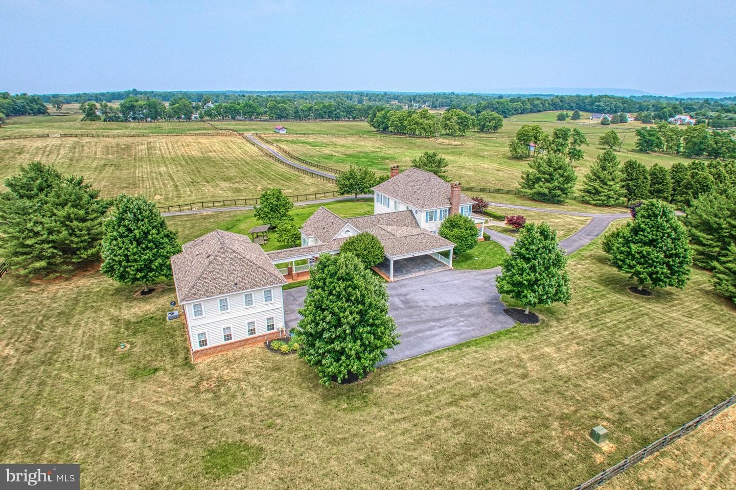 899 Earle Road photo 8