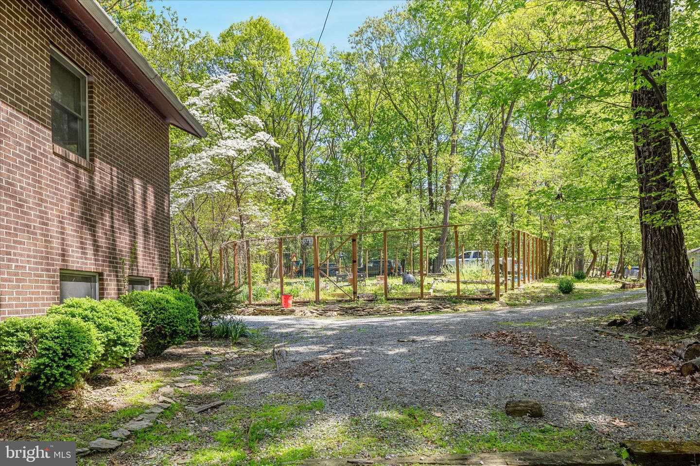 21 Chestnut Place photo 43