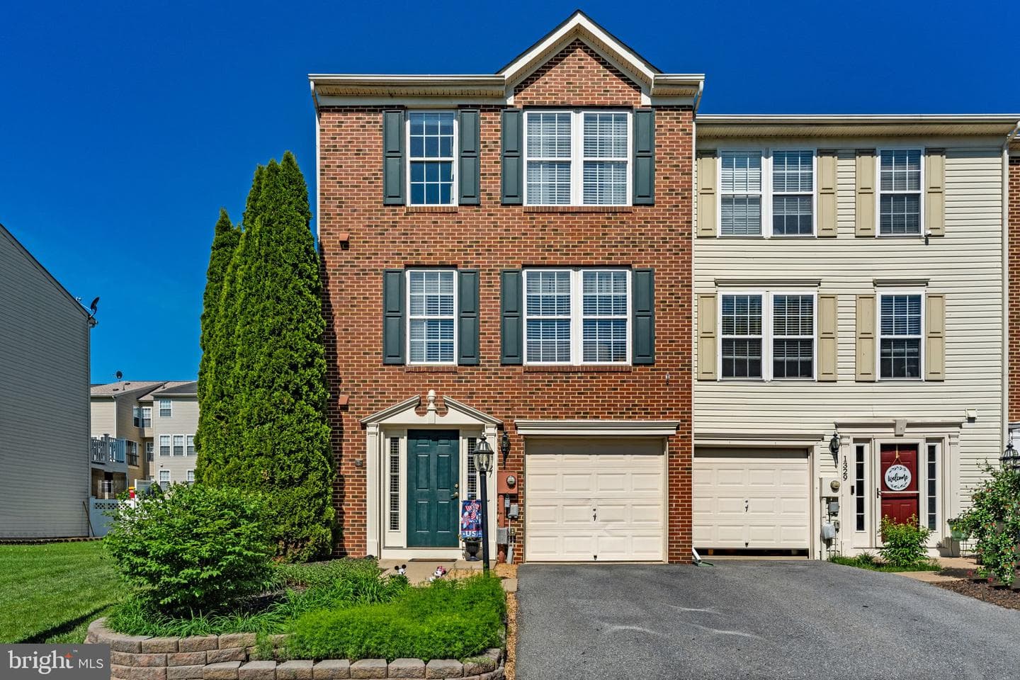 1327 Mare Street photo 1