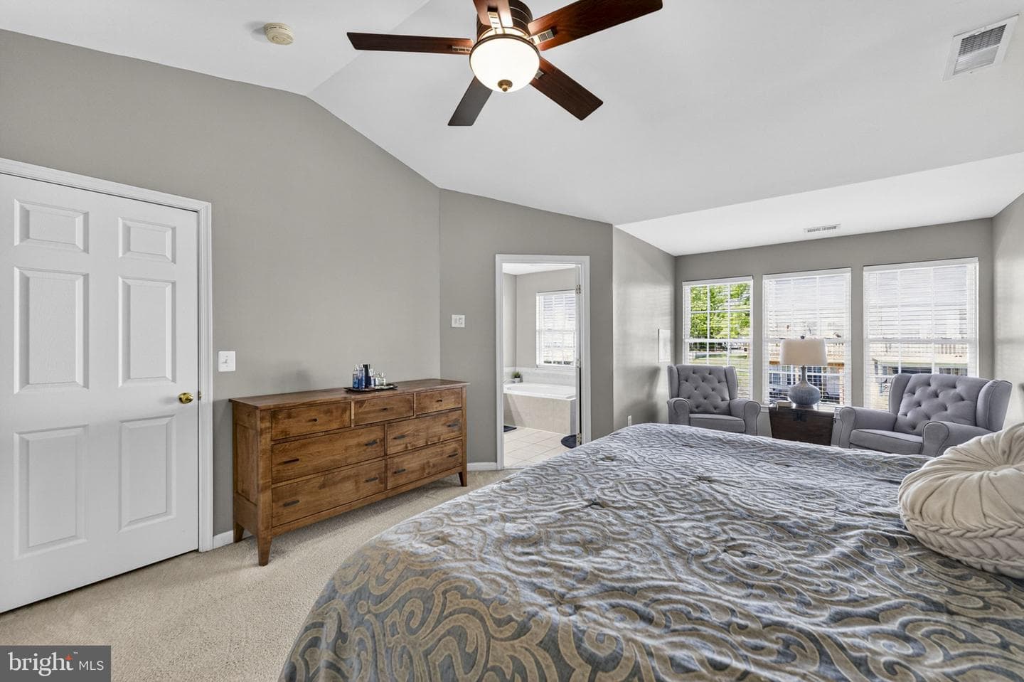 1327 Mare Street photo 39