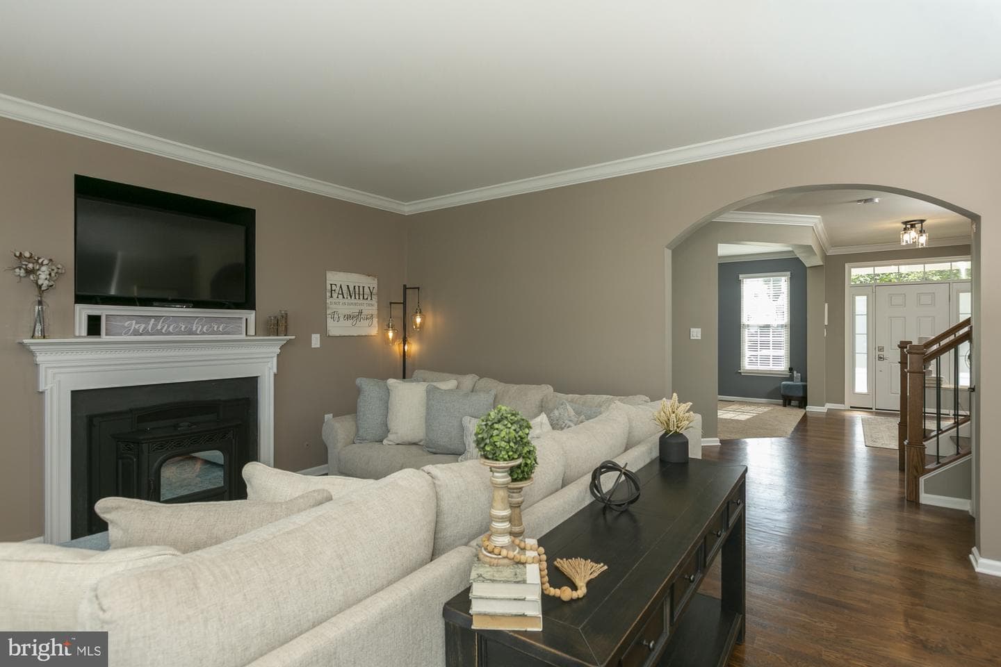 334 Calmes Street photo 16
