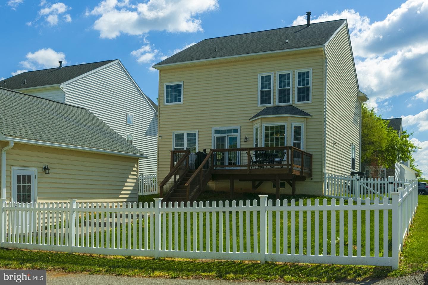 334 Calmes Street photo 64